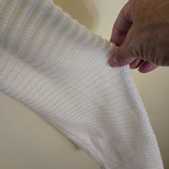 Commence NWT Ivory Chunky Knit Long Line V-neck Sweater Size L - Picture 4 of 7